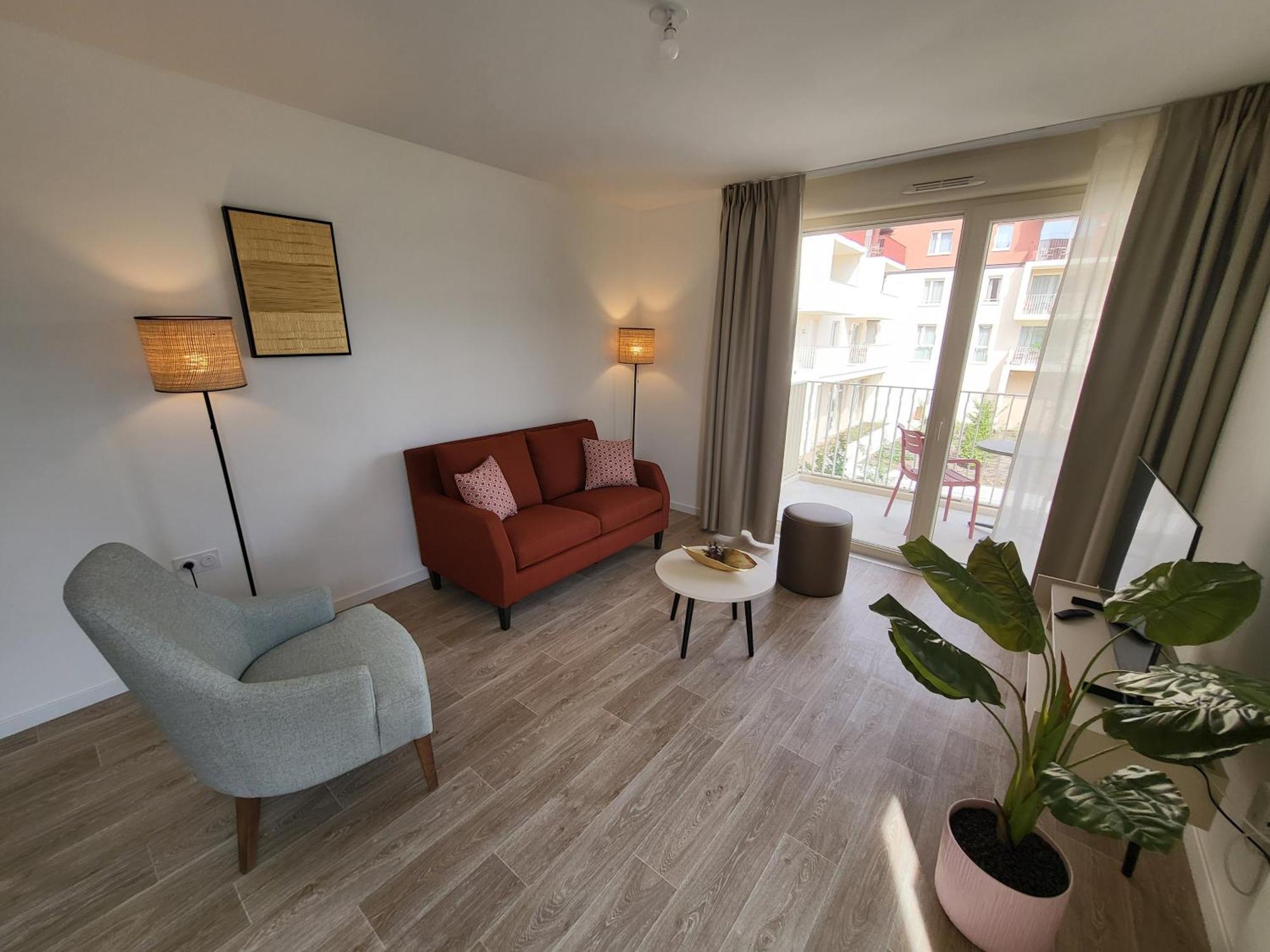 Aparthotel Domitys - La Licorne Saverne Exterior foto