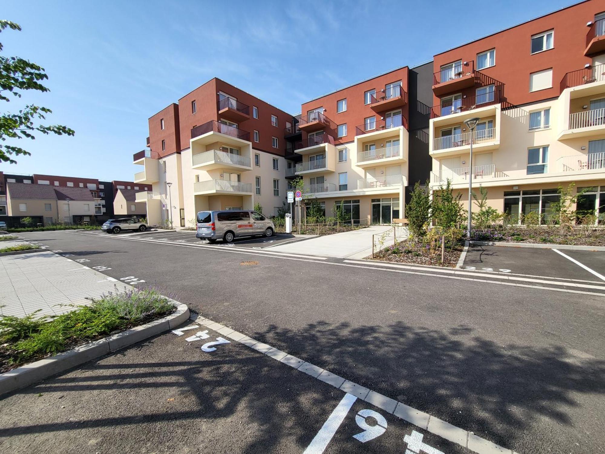 Aparthotel Domitys - La Licorne Saverne Exterior foto